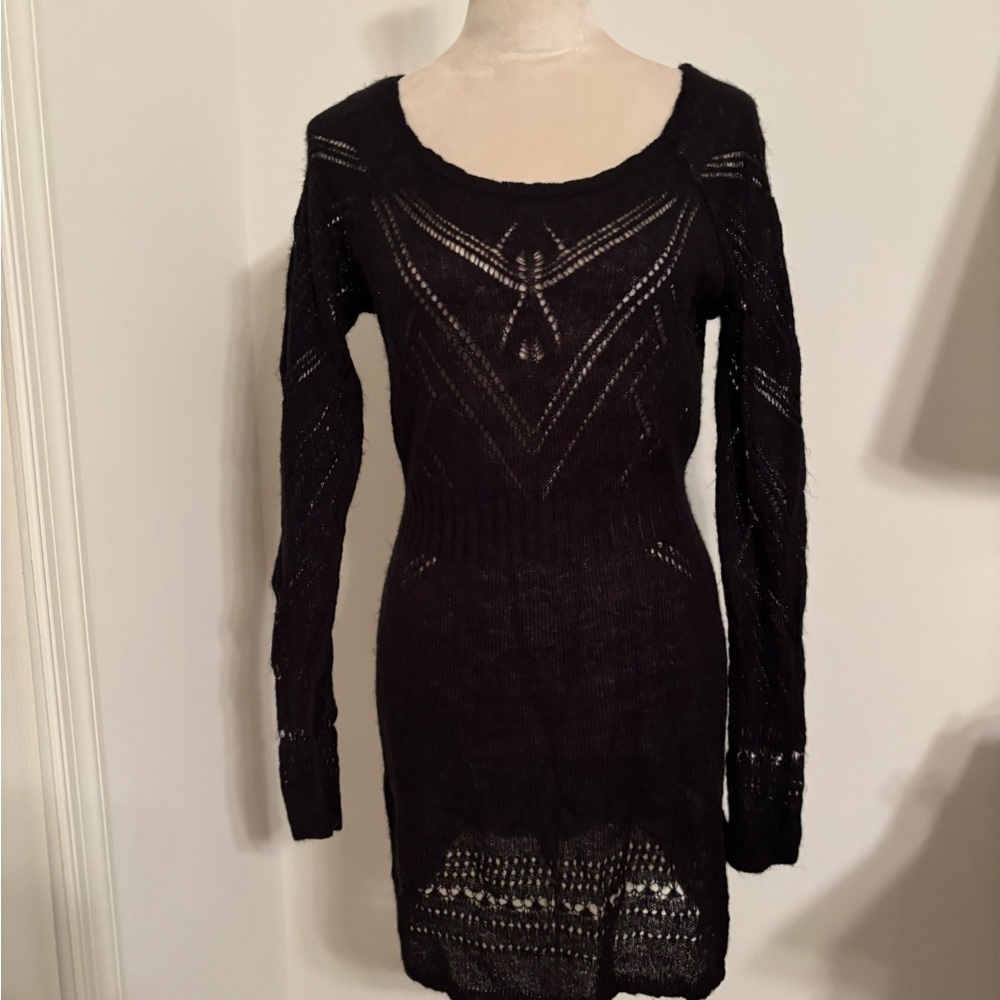 Elegant Light Weight Black Knit Dress size 12 - Picture 6 of 9